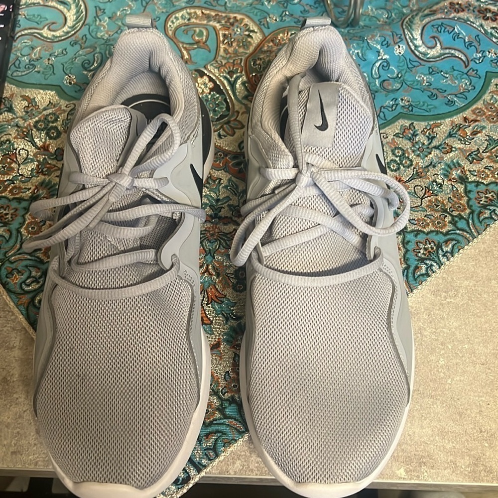 Nike Tessen Wolf Grey